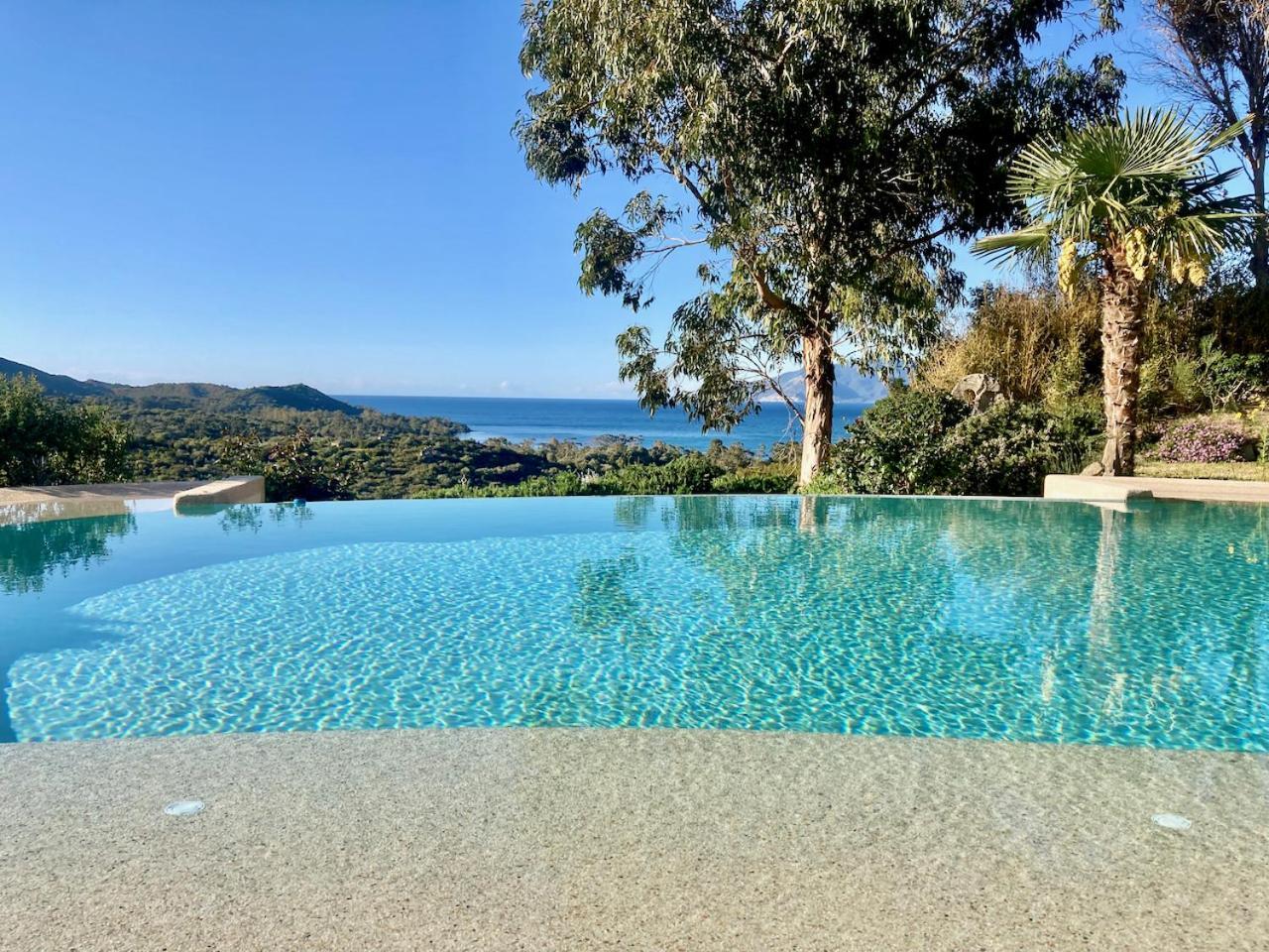Studio, Vue Sur Mer Et Montagne Saint-Florent  Exterior foto